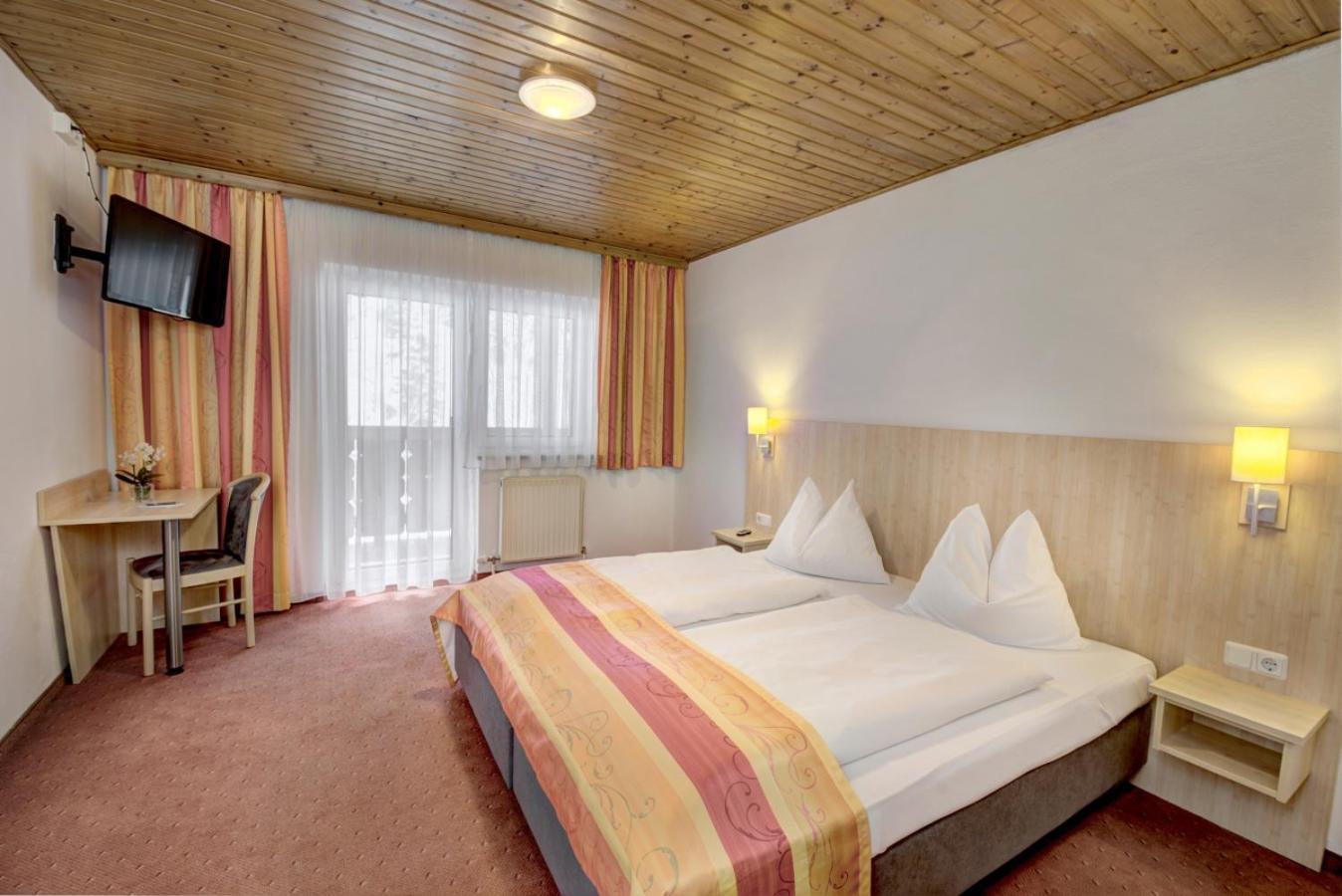 Hotel-Restaurant Bike&Snow Lederer Muhlbach Am Hochkonig Ngoại thất bức ảnh