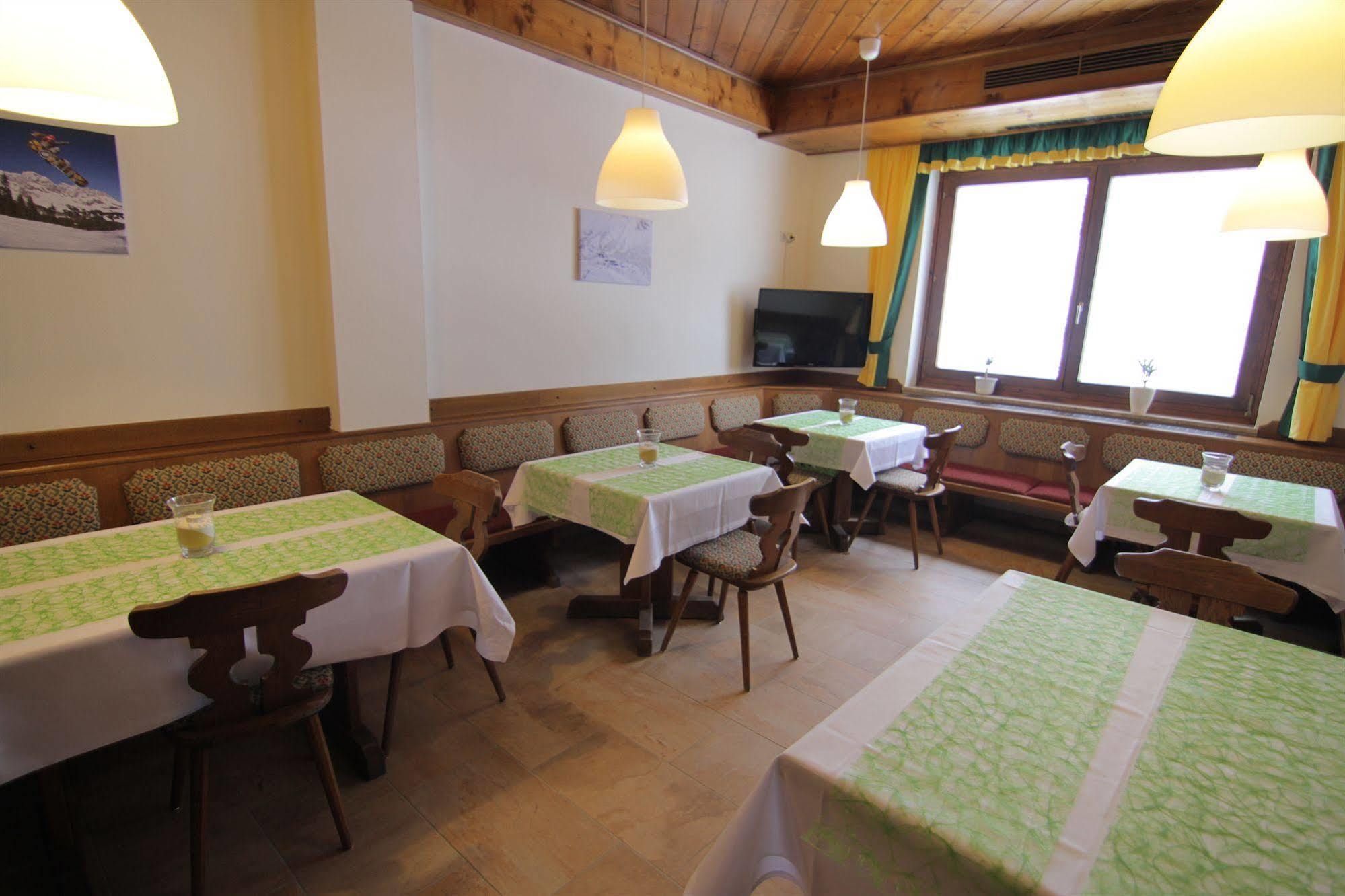 Hotel-Restaurant Bike&Snow Lederer Muhlbach Am Hochkonig Ngoại thất bức ảnh